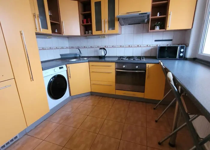 Next To Steel Arena Apartman Kassa